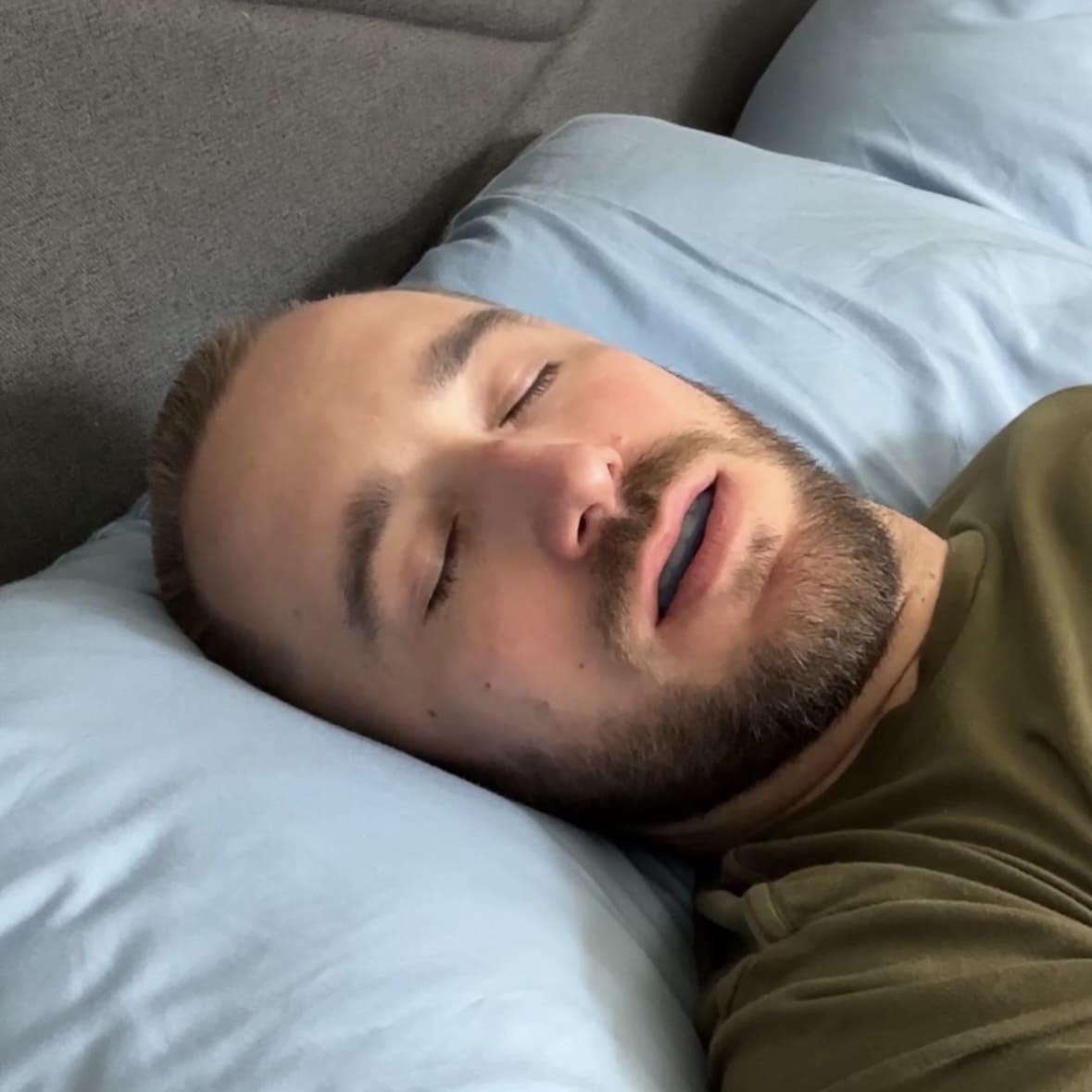 Stillnight™ — Anti-Snoring Mouthpiece Universal Size